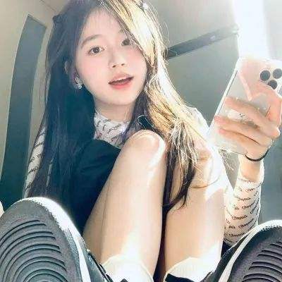 校园舞会之浪漫约会夜手机破解版下载